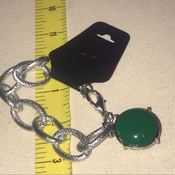 Vintage Green Bauble Silver/Gold Tone Bracelet - Picture 15 of 16
